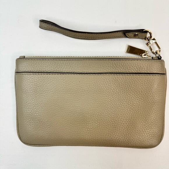 Michael Kors Jet Set Charm Pebbled Leather Clutch Wristlet Wallet Gold Hardware - Picture 8 of 10